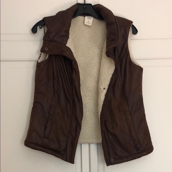 Abercrombie & Fitch Small Vest Brown - Picture 1 of 6